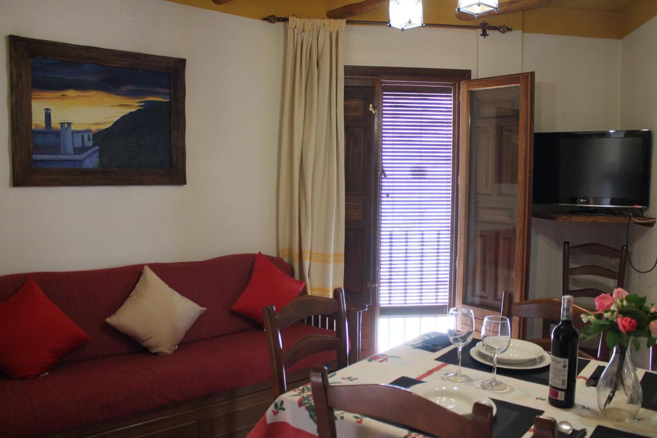 Apartamentos Rurales Rosendo: El Azahar カピレイラ エクステリア 写真
